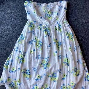 Old Navy strapless Summer dress.